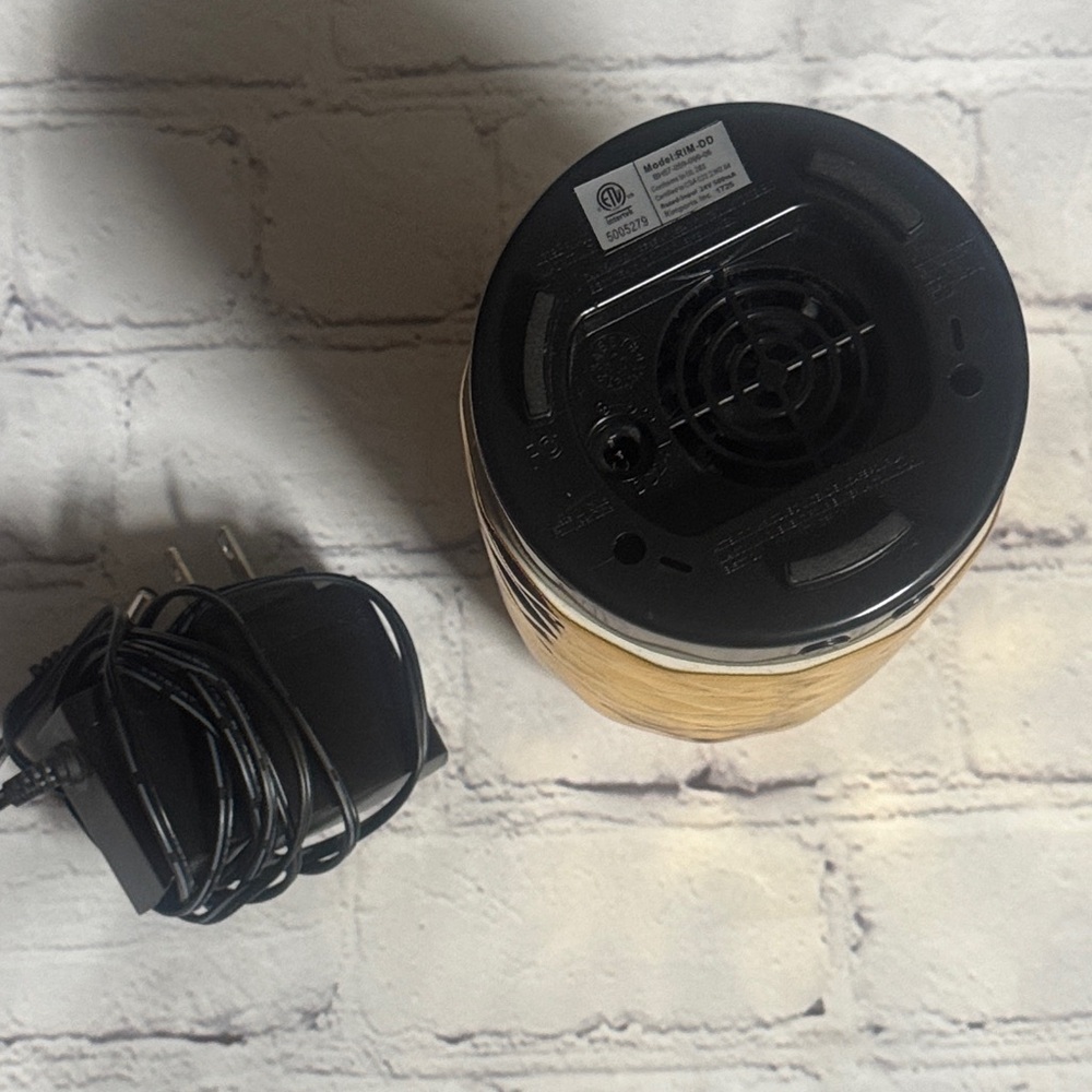 Intertek Electric Metallic Gold Diffuser - Picture 5 of 10